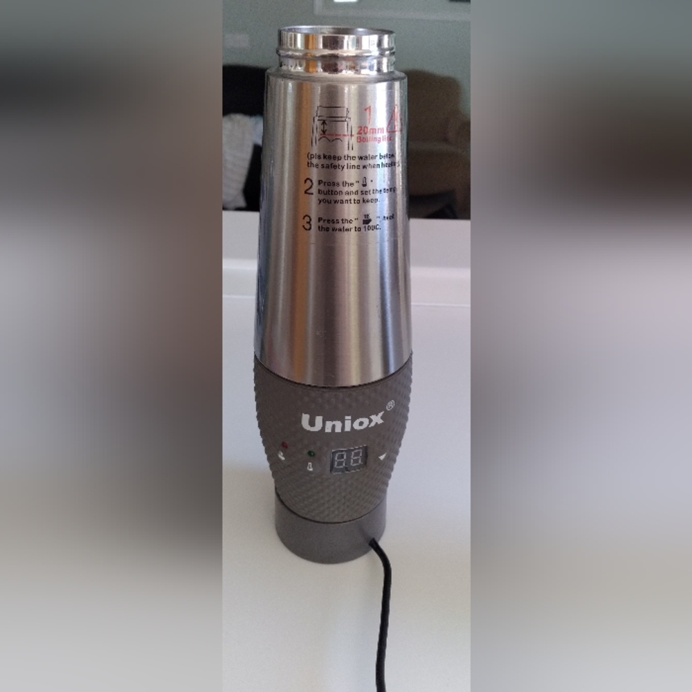 Uniox Stainless Steel water heating portable kettle uses car cigarette outlet